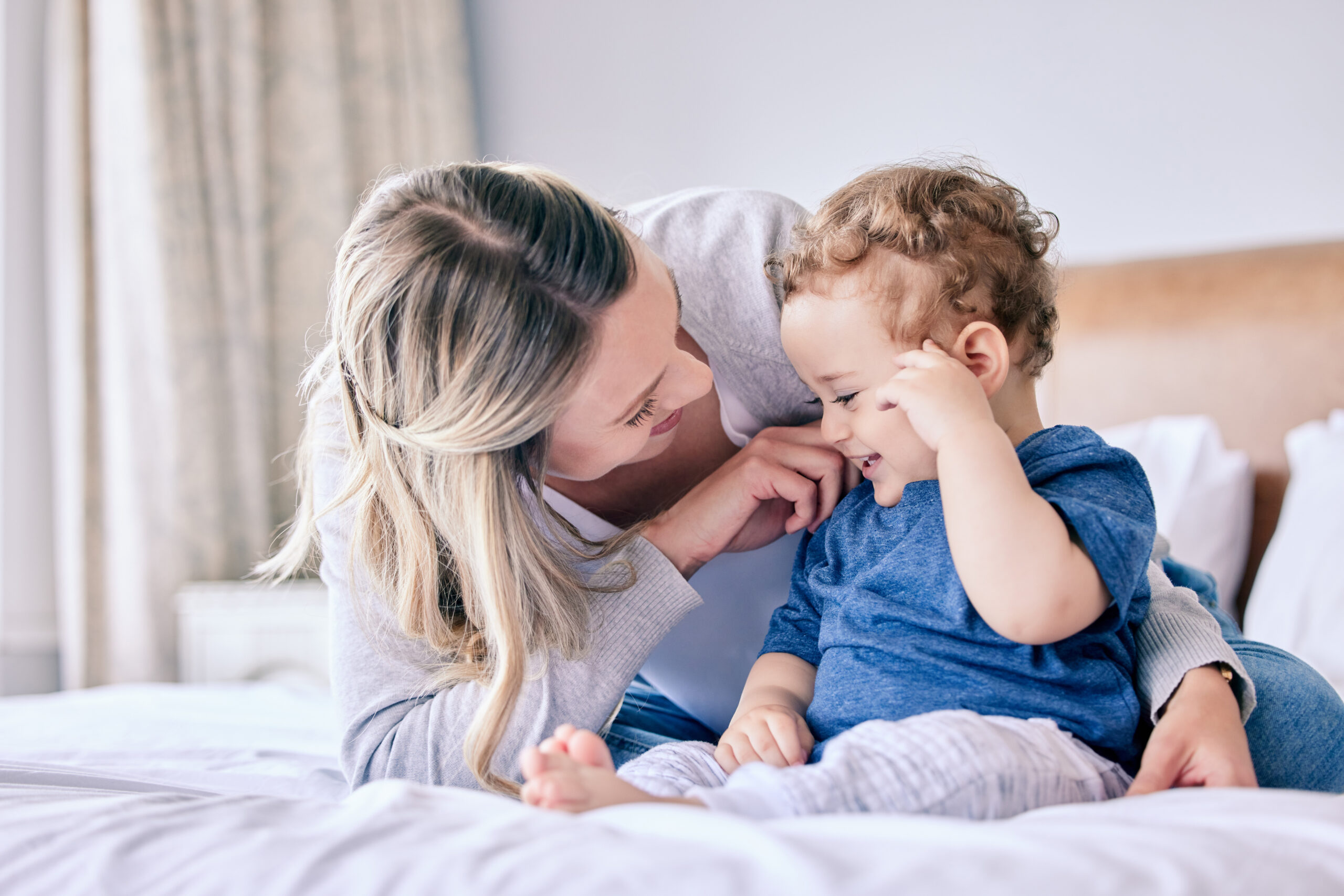 Чехлы против наматрасников